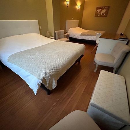 Hotel Du Pot D'Etain ชาลงส์-อ็อง-ชองปาญ ภายนอก รูปภาพ