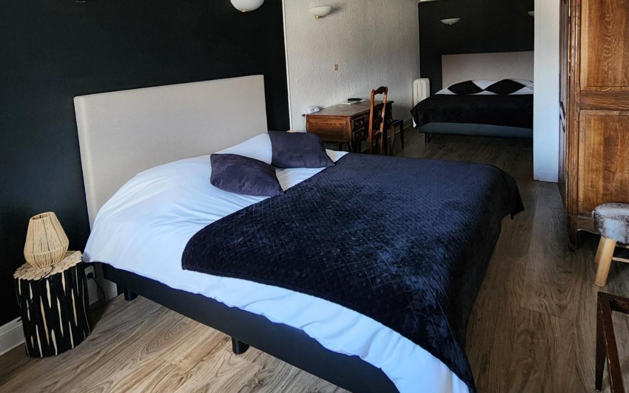 Hotel Du Pot D'Etain ชาลงส์-อ็อง-ชองปาญ ภายนอก รูปภาพ